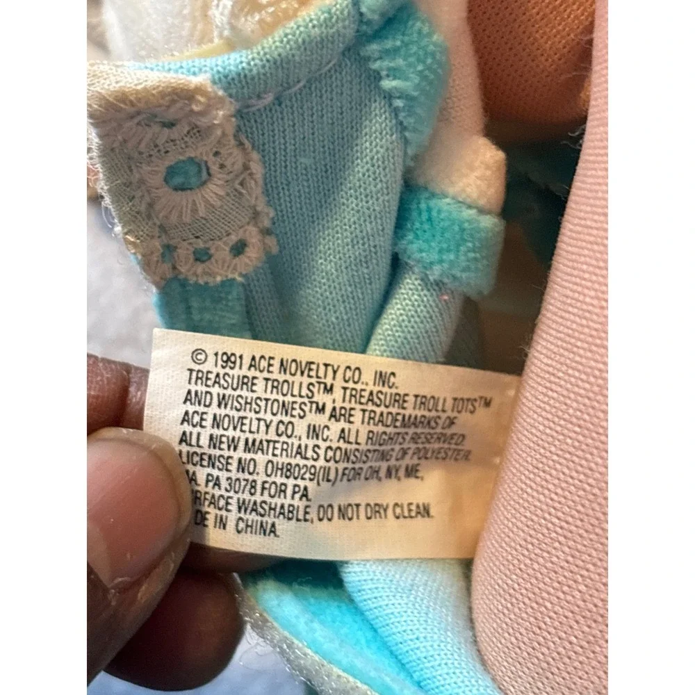 Treasure Trolls 1991 Baby Doll Pink White Blue Outfit Vintage Toy Collectible